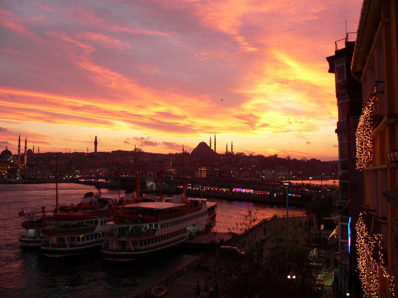 karakoy pier-sunset