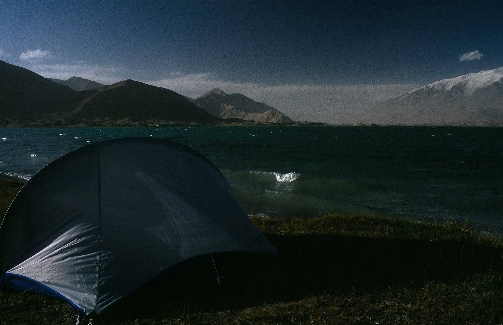 Karakul-Lake - Zelt am See