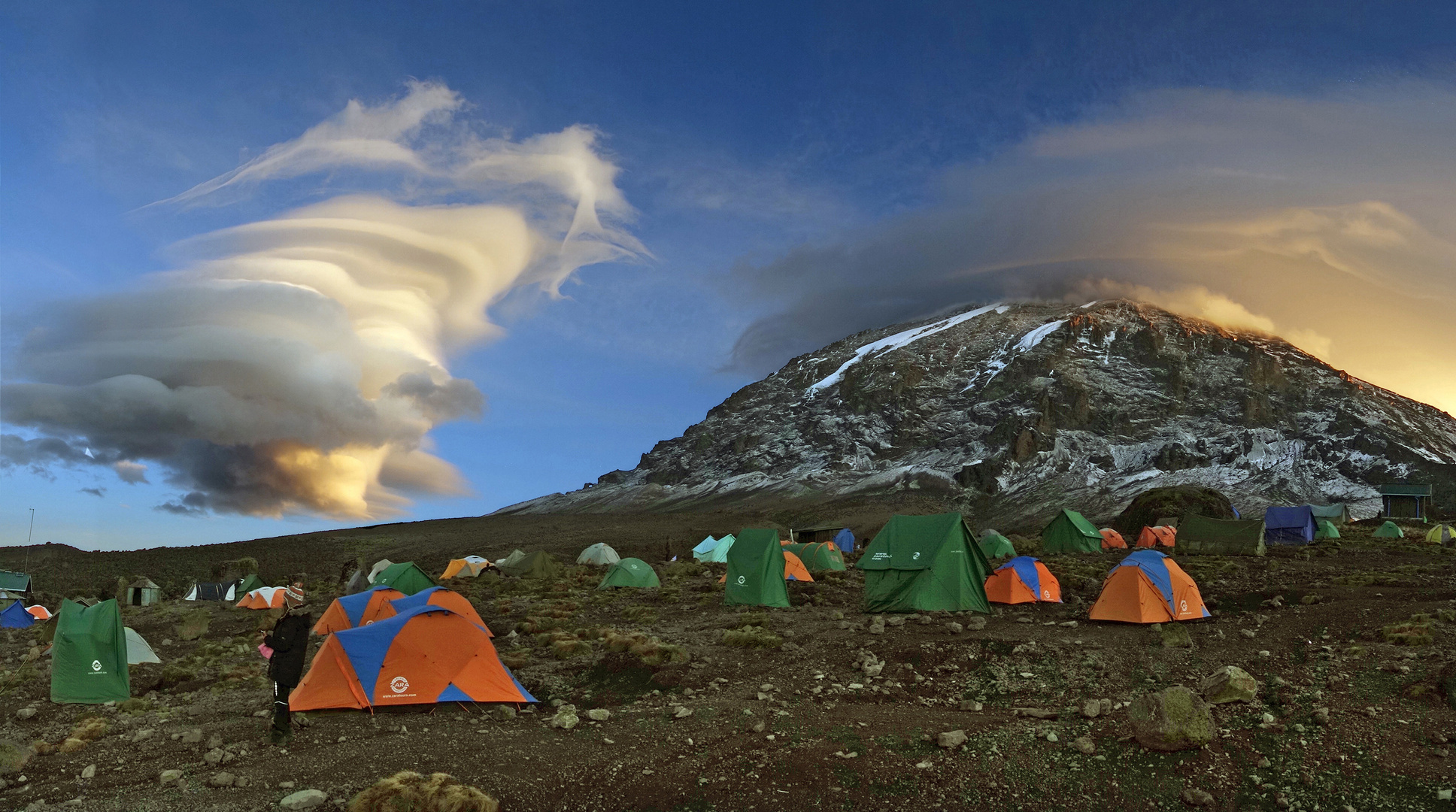 Karanga-Camp unterhalb des Kilimanjaro
