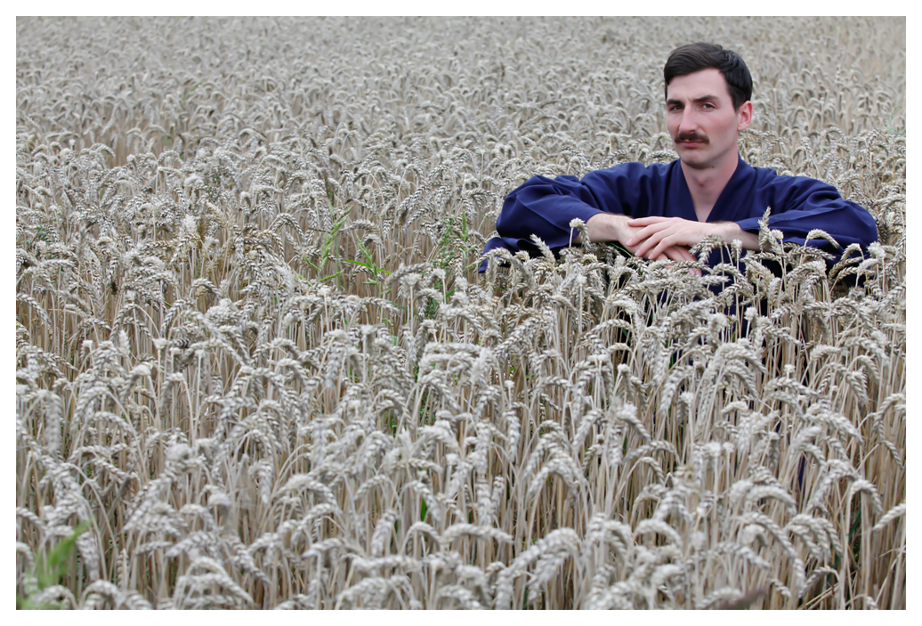 Karate Borat himself auf grobem Weizenkorn