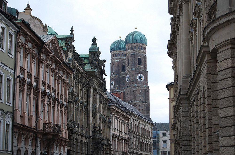 Kardinal-Faulhaberstraße, München