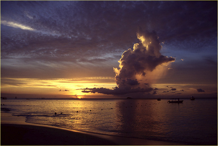 Karibischer Sonnenuntergang 