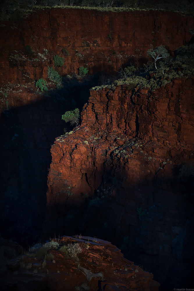 KARIJINI LIGHT