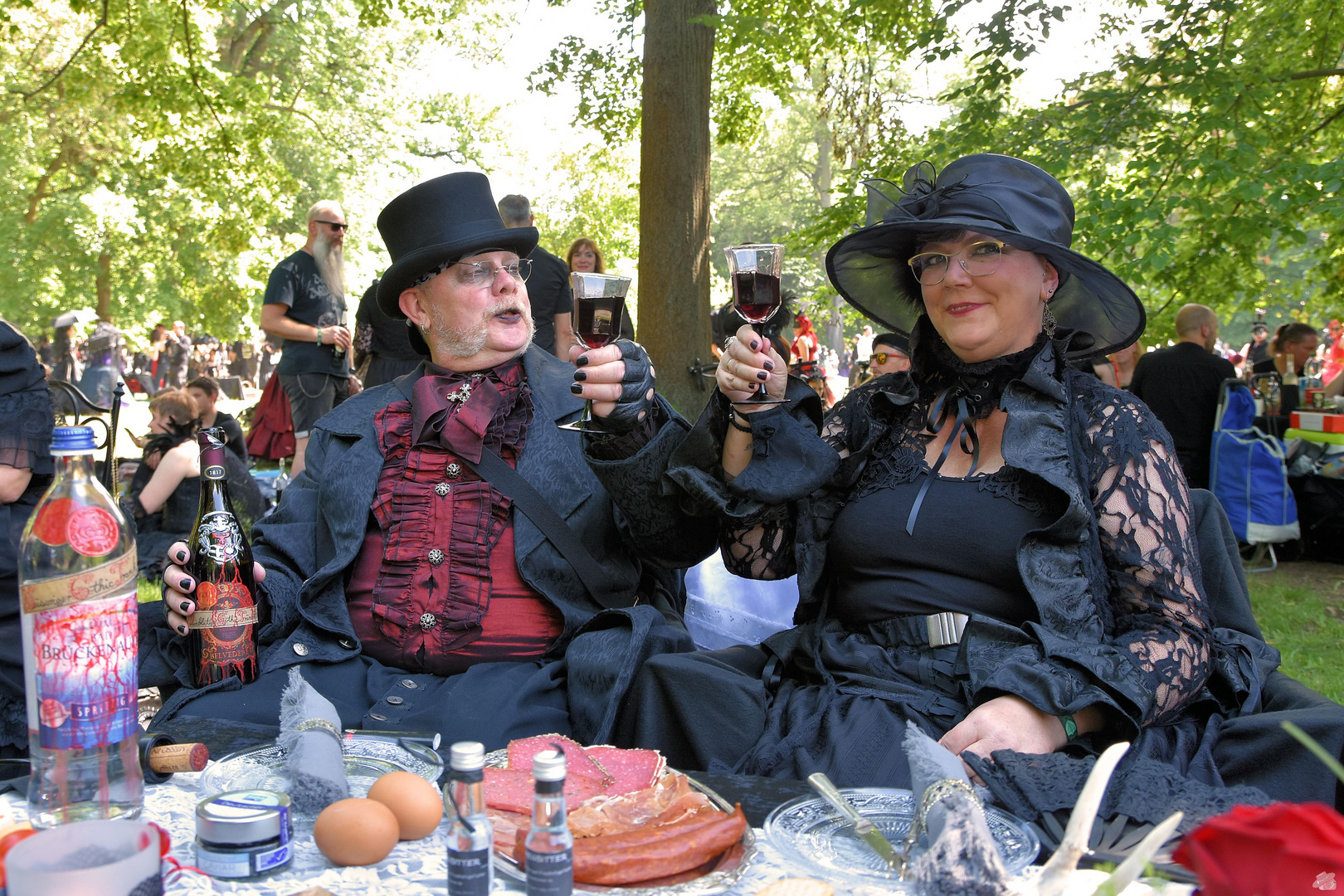 Karin und Peter beim Picknick