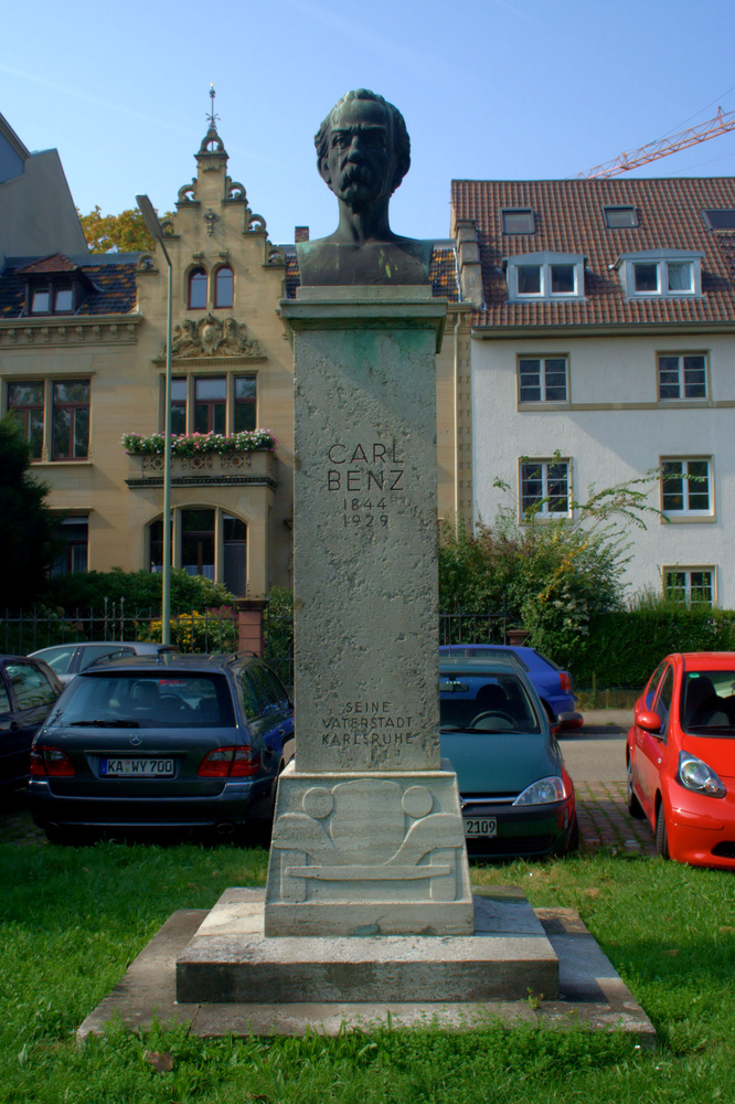 Karl Benz (*1844 - †1929)