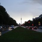 Karl-Marx-Allee Richtung Alexanderplatz