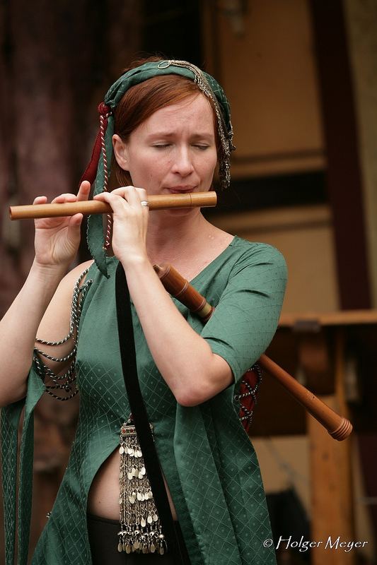 Karla Mateásko von der böhmischen Mittelalterband Braagas 2