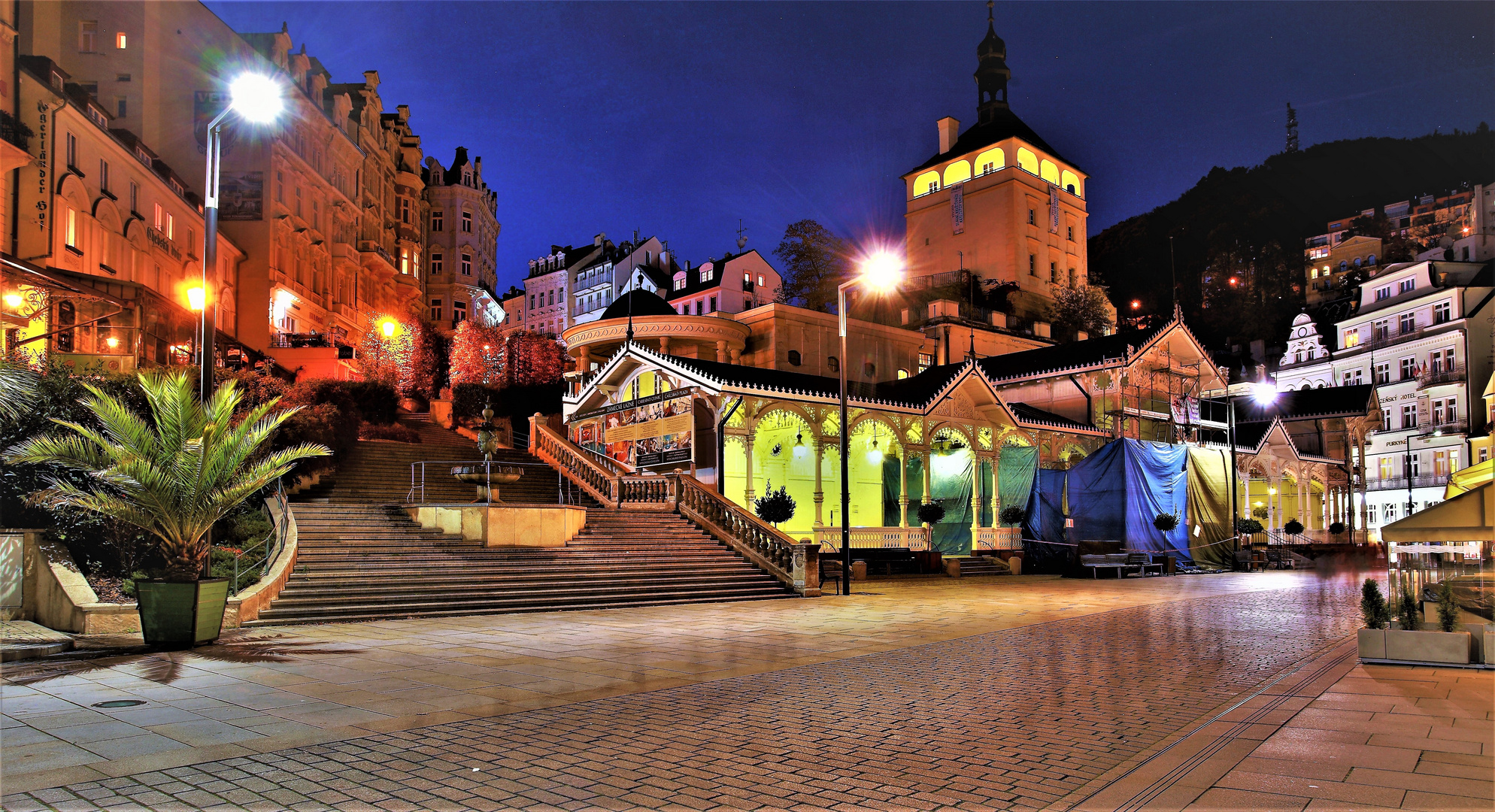 Karlsbad bei Nacht