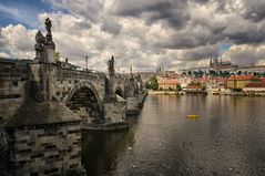 Karlsbrücke - An der Moldau  - Prag -