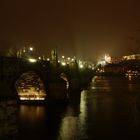 Karlsbrücke bei Nacht