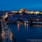 Karlsbrücke in der blauen Stunde