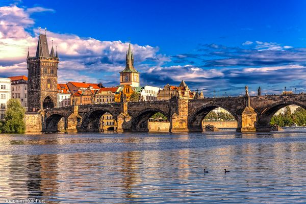 Karlsbrücke in Prag (Neubearbeitung)