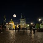 Karlsbrücke mit Altstädter Turm (Prag)