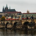 Karlsbrücke mit Hradschin