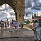 Karlsbrücke Prag Kontraste