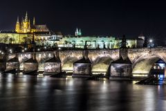 Karlsbrücke & Prager Burg