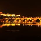 Karlsbrücke und Burg