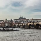 Karlsbrücke und Prager Burg