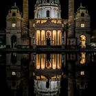 Karlskirche bei Nacht