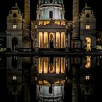 Karlskirche bei Nacht