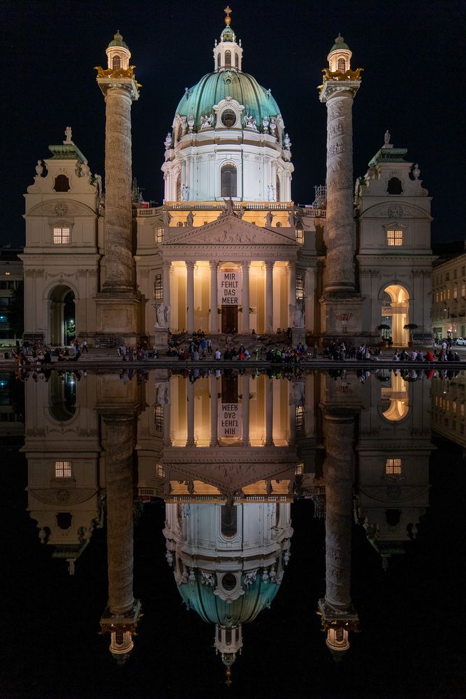 Karlskirche nach der Demo