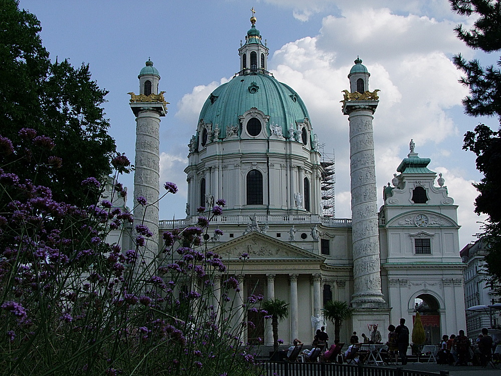 Karlskirche, Wien.......