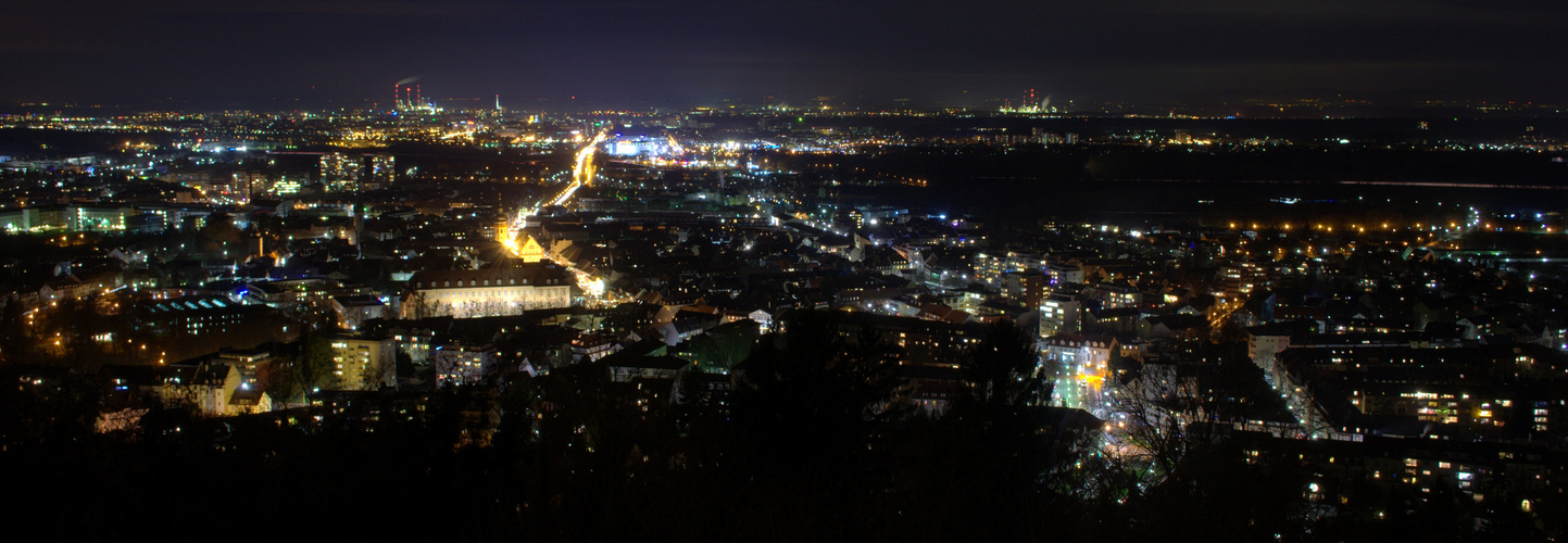 Karlsruhe bei Nacht