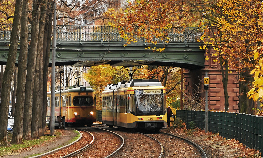 Karlsruher Durchblicke - II -