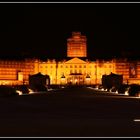 Karlsruher Schloss bei Nacht