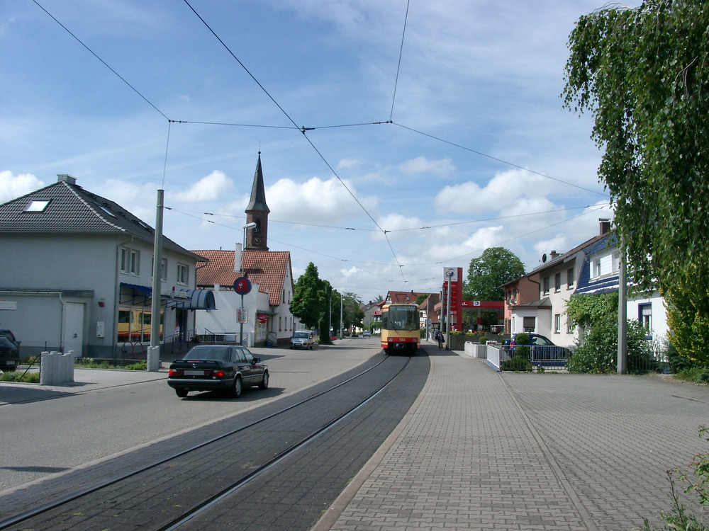 Karlsruher Straße in Linkenheim