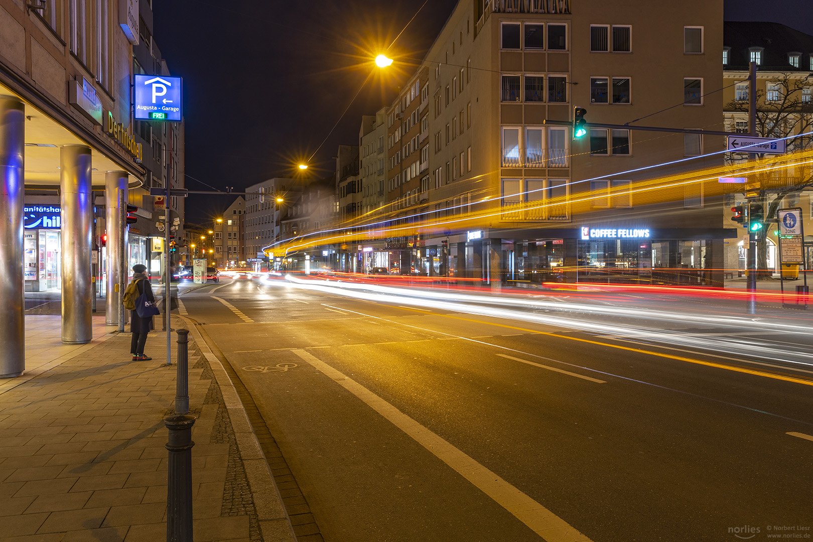 Karlstraße Autolichter