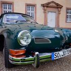 Karman Ghia vor Schloss Corvey