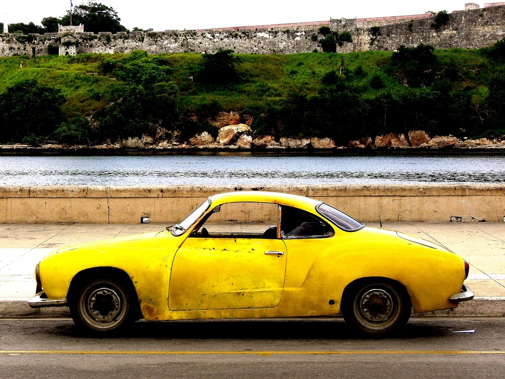 karmann ghia in havanna...