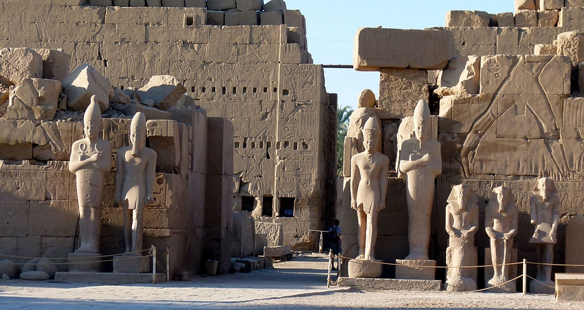 Karnak - Tempel - Blicke