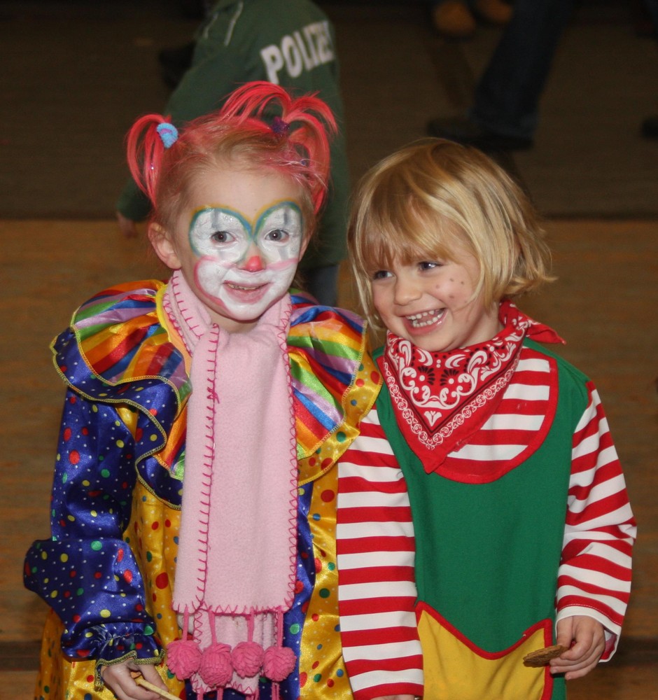 Karneval für Kinder Foto &amp; Bild | kinder, kinder ab 2, menschen Bilder ...