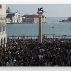 Karneval in Venedig und seine F A N S