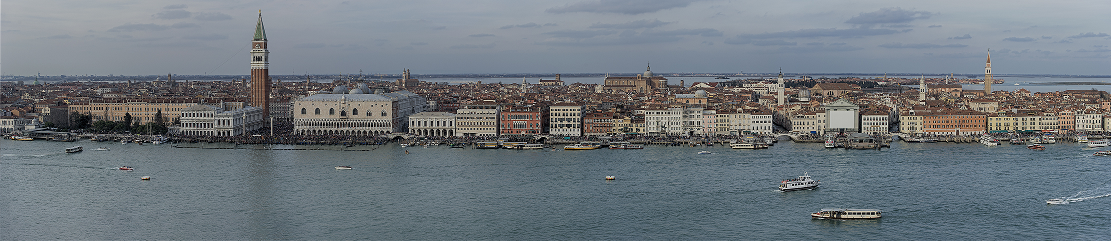 Karnevaltrubel in Venedig