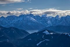 Karnische und Julische Alpen