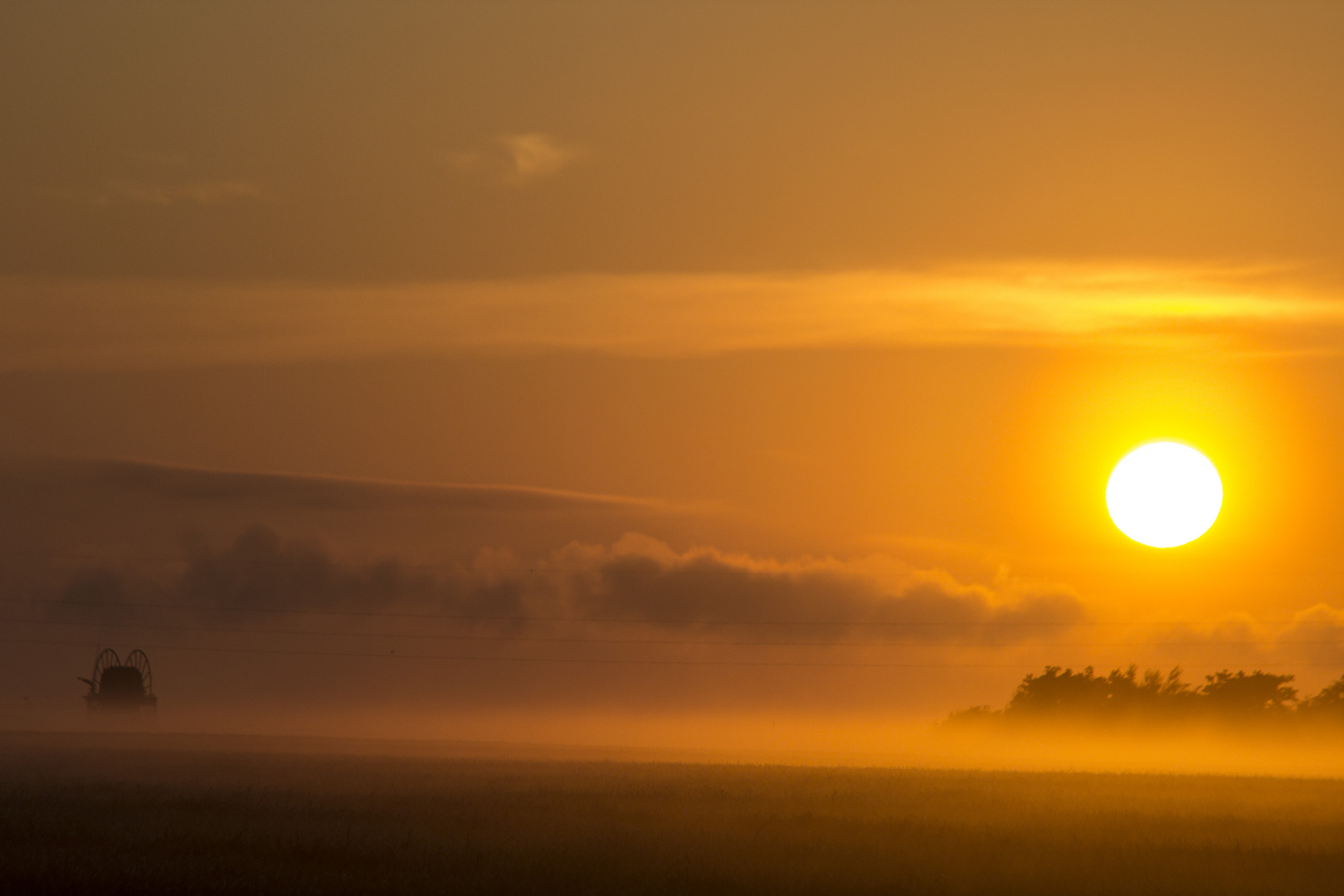 Karren im Sonnenaufgang