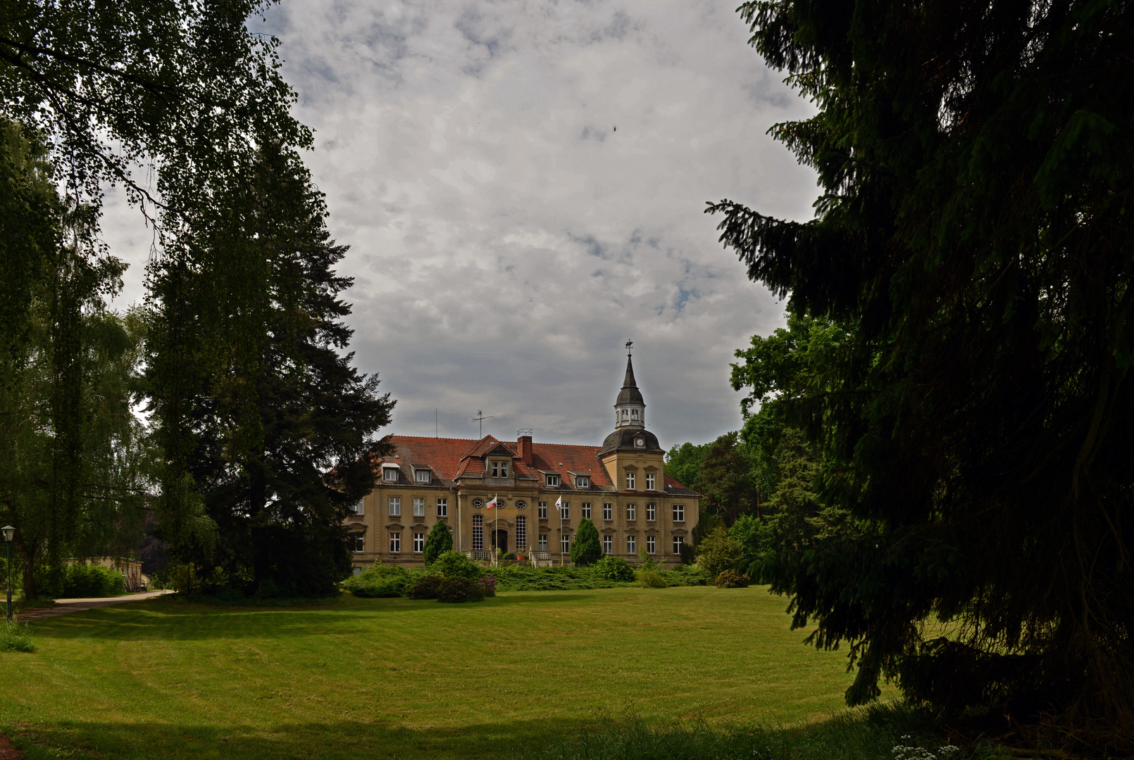 Karstädt-Mankmuß-Birkholz Parkansicht