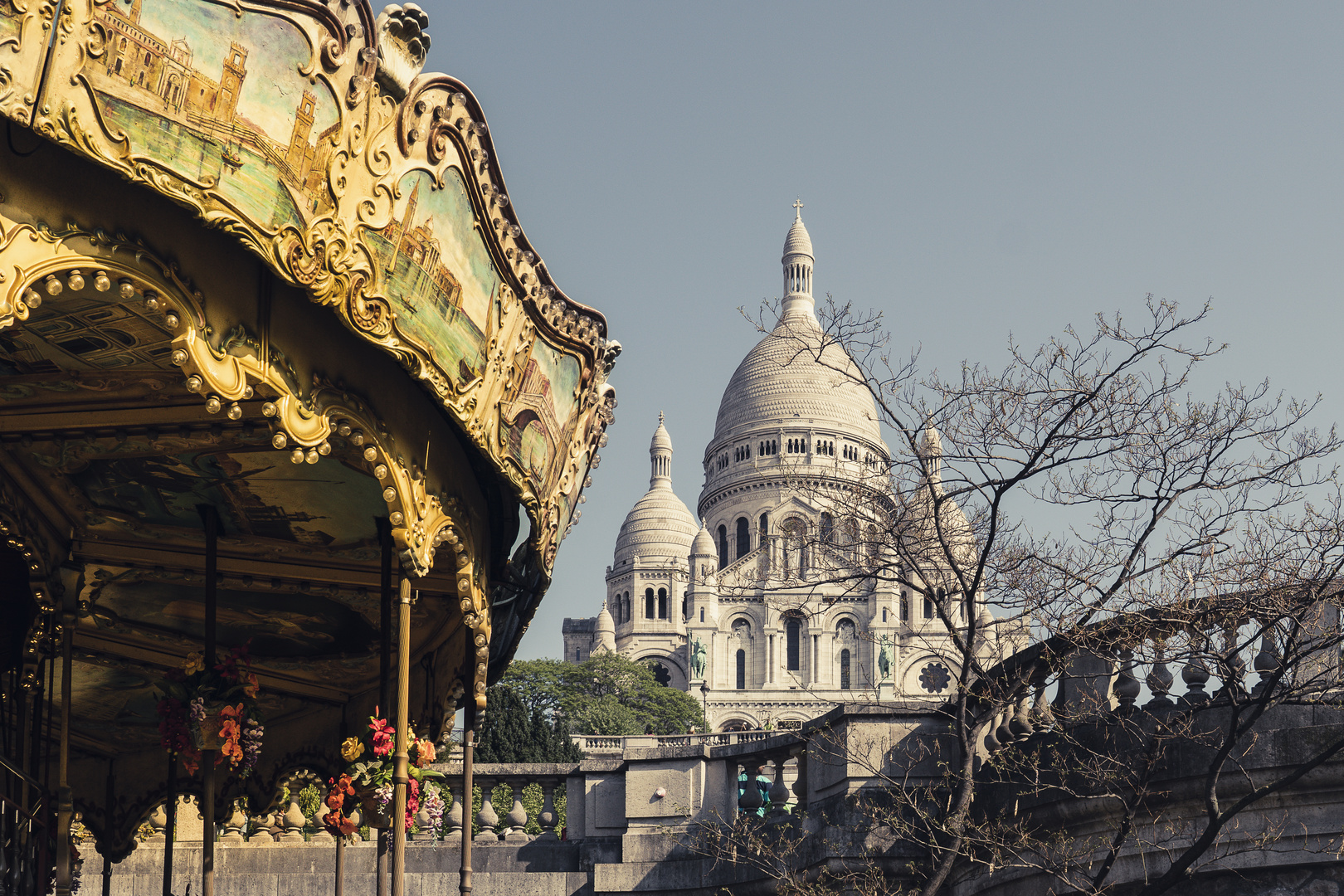 Karussel und Sacre-Coeur