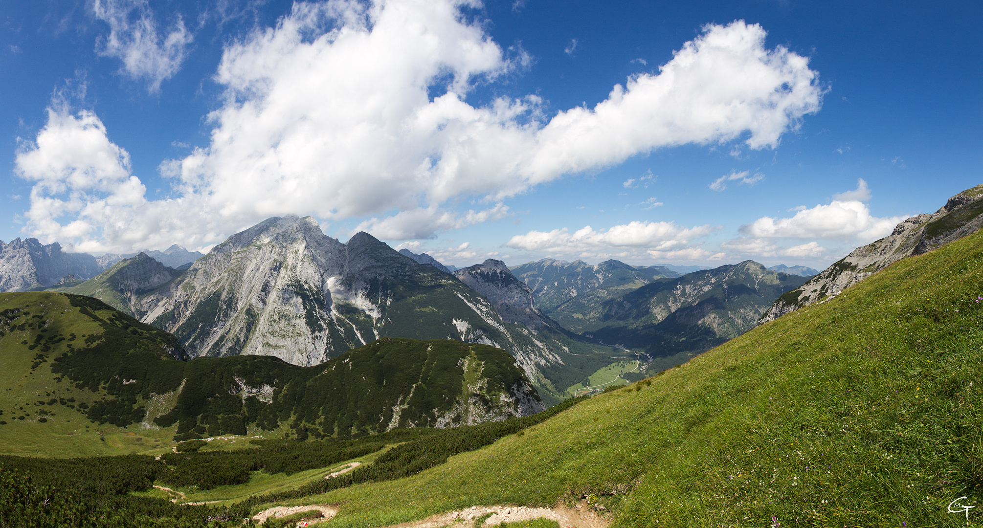 Karwendel Eng Tal - Panorama II