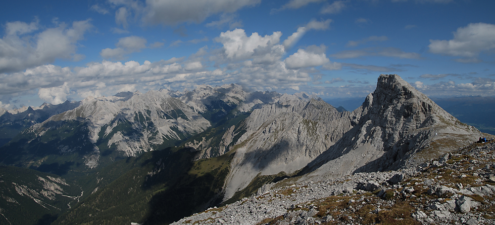 Karwendel Panorama mit dem kleinen Solstein (2637m)