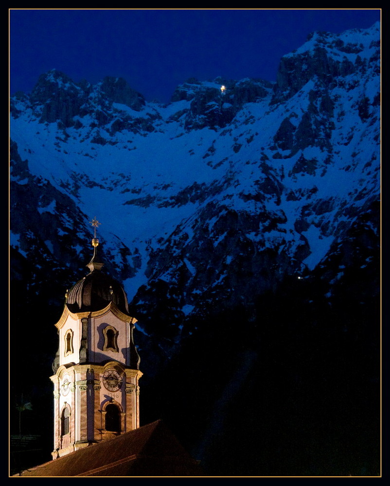 Karwendel wacht über Mittenwald