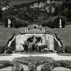 Kaskade mit Neptunbrunnen und Laubengängen