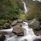 Kaskade vor Wasserfall