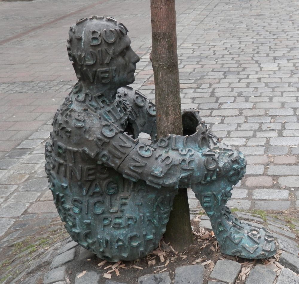 Kaspar Hauser Baumskulptur - Ansbach