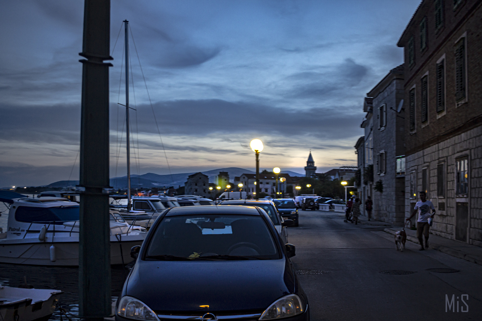 Kastela nocturna