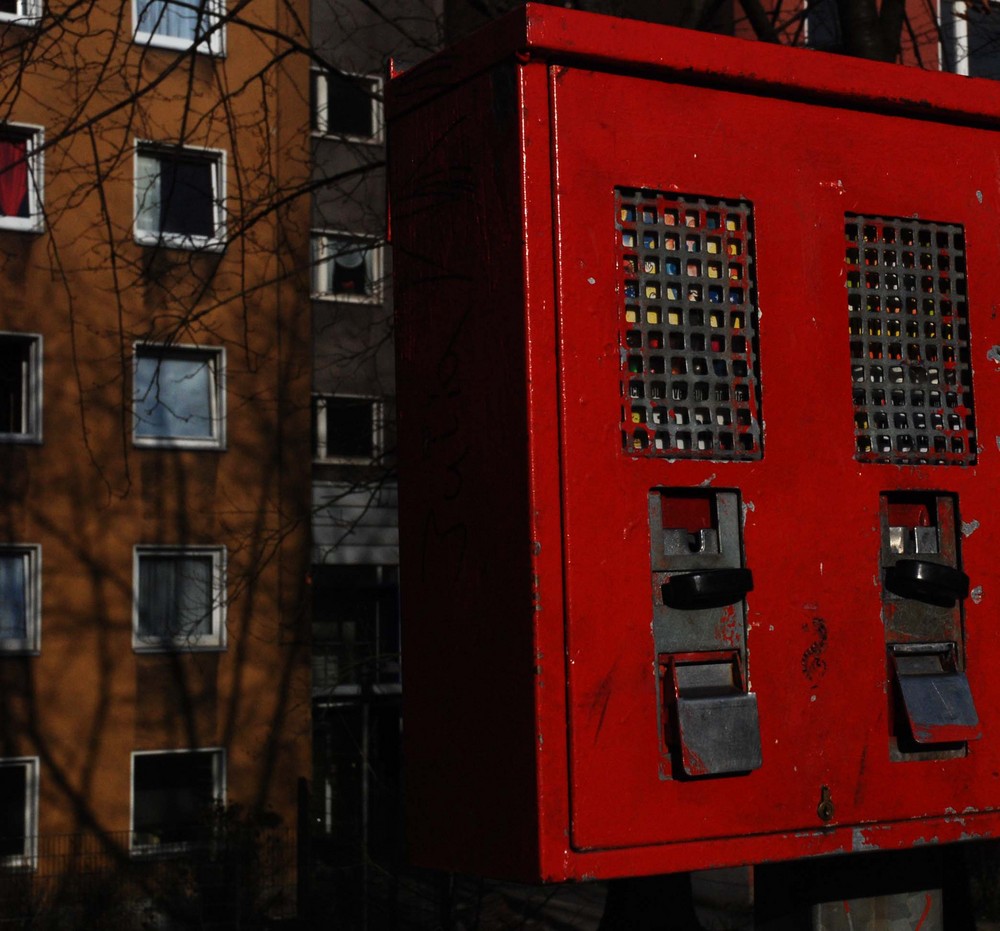 Kasten trifft auf Kasten Foto & Bild | architektur, hochhäuser