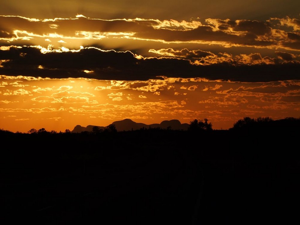 Kata Tjuta im Sonnenuntergang